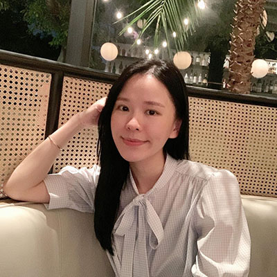  微信美女套图-白富美758照片75视频-同一个女生真实生活照片-微信朋友圈QQ空间快速包装素材