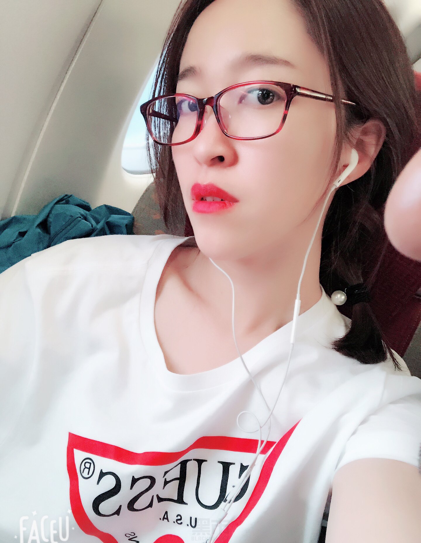 W23_女套图221照片+0视频（青春网红脸时尚）-2