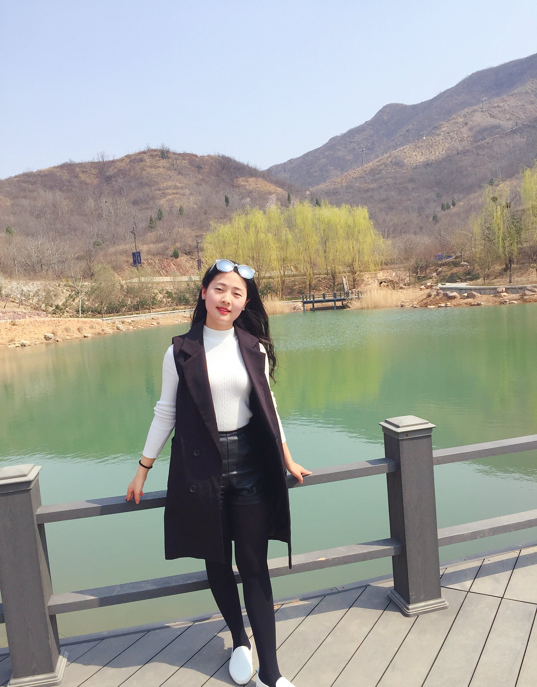 W09女套图998照片+50视频（靓丽青春旅游）-5