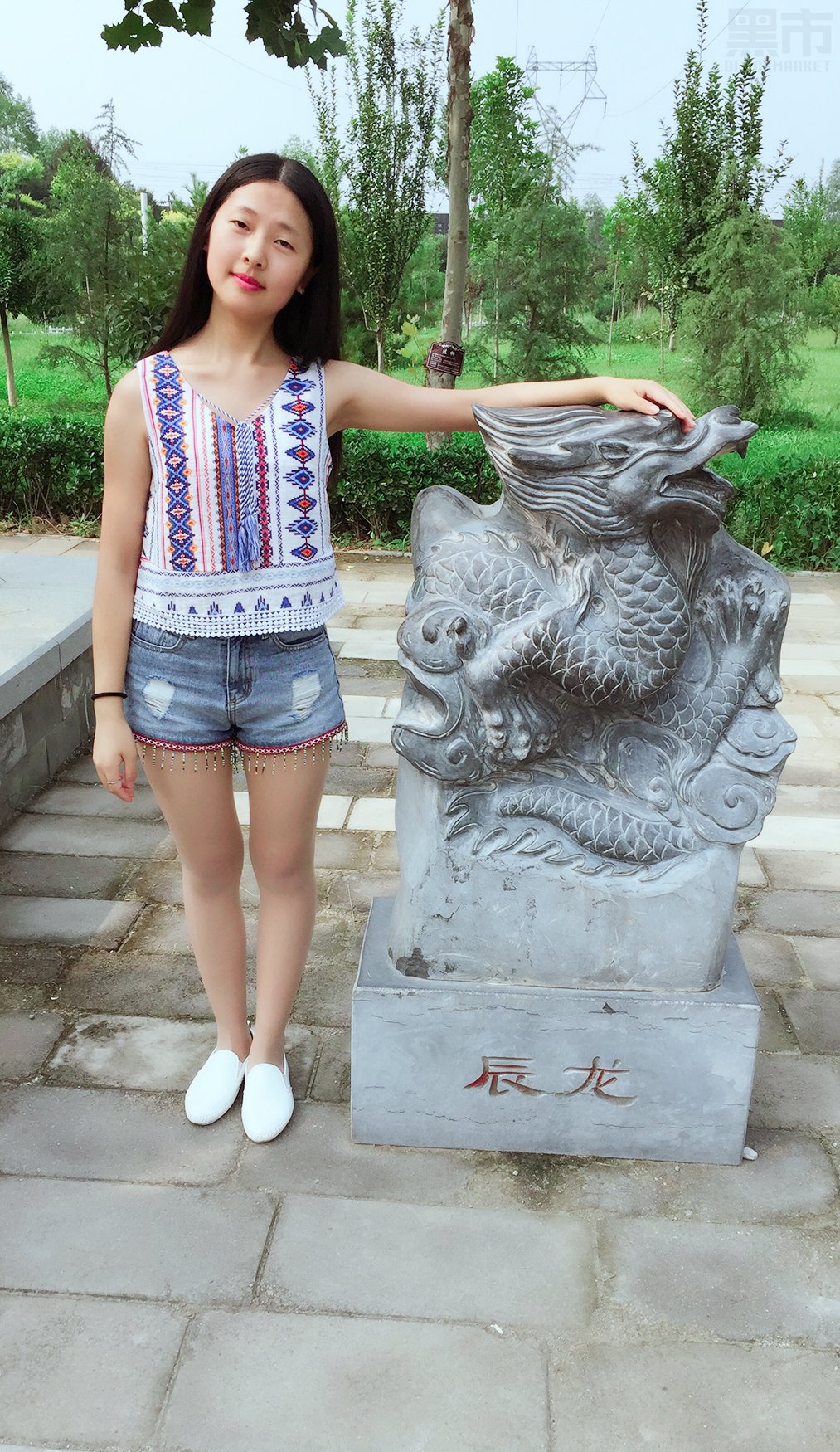 W09女套图998照片+50视频（靓丽青春旅游）-1