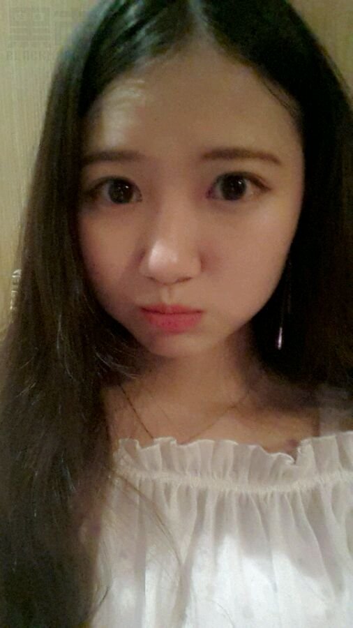 KK13 2000多张1 可爱美女网红女神自拍照-1