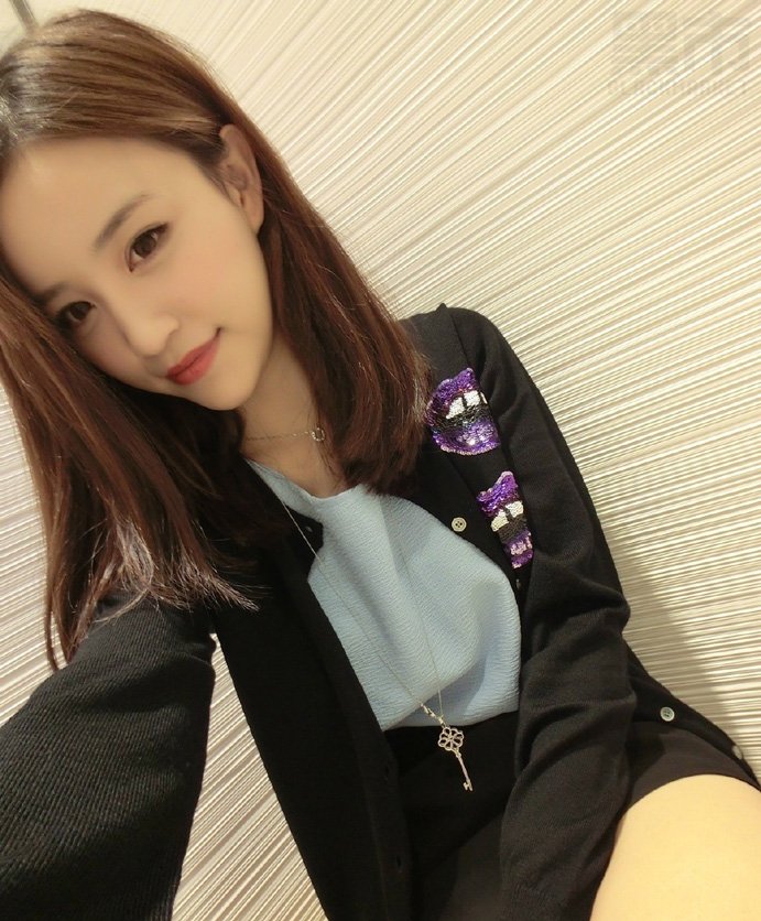 KK18 358张 超气质美女模特自拍照网红-11