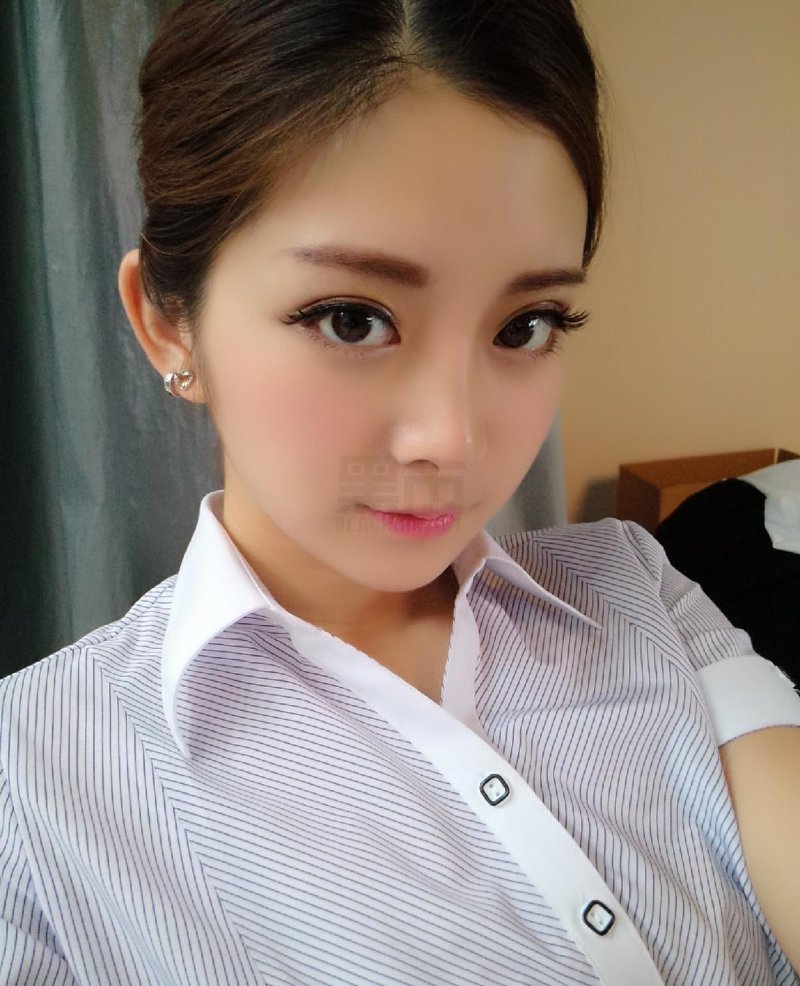 KK21 380张 成熟性感美女网红自拍生活照-1