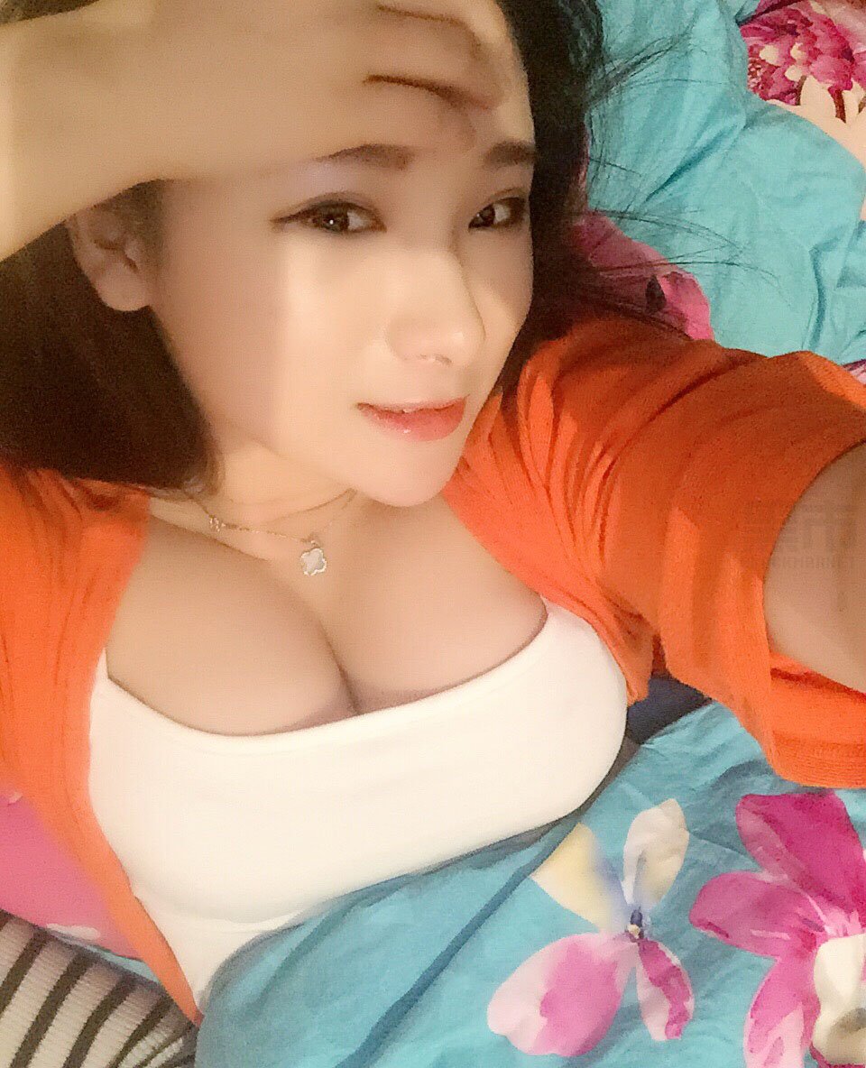 F4 275照片+36视频大奶美女生活照套图-5