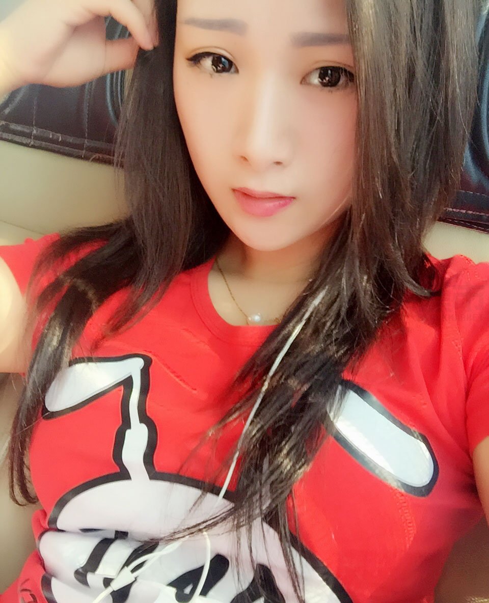 F4 275照片+36视频大奶美女生活照套图-7