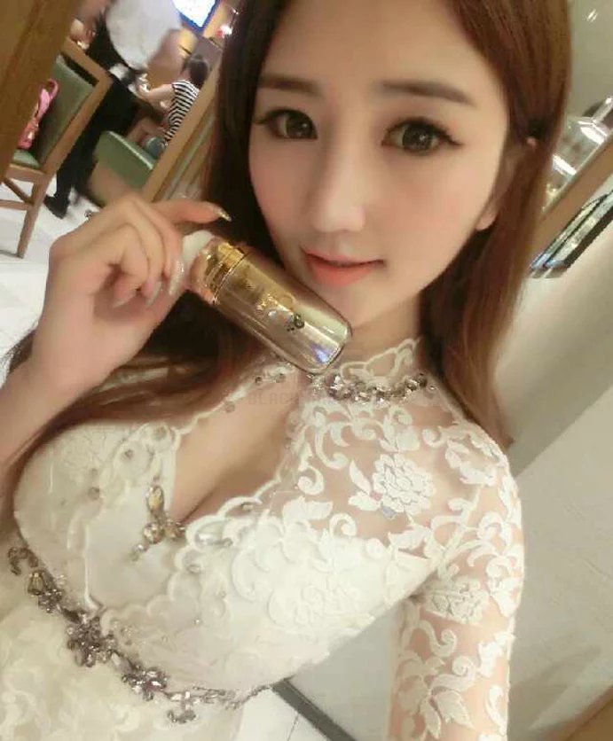 F3 801图+20视频大胸美女自拍-3