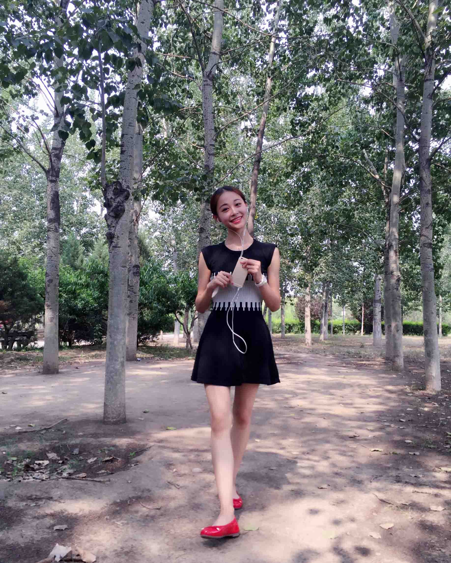 KK33 162张 邻家美女真实生活照套图-5