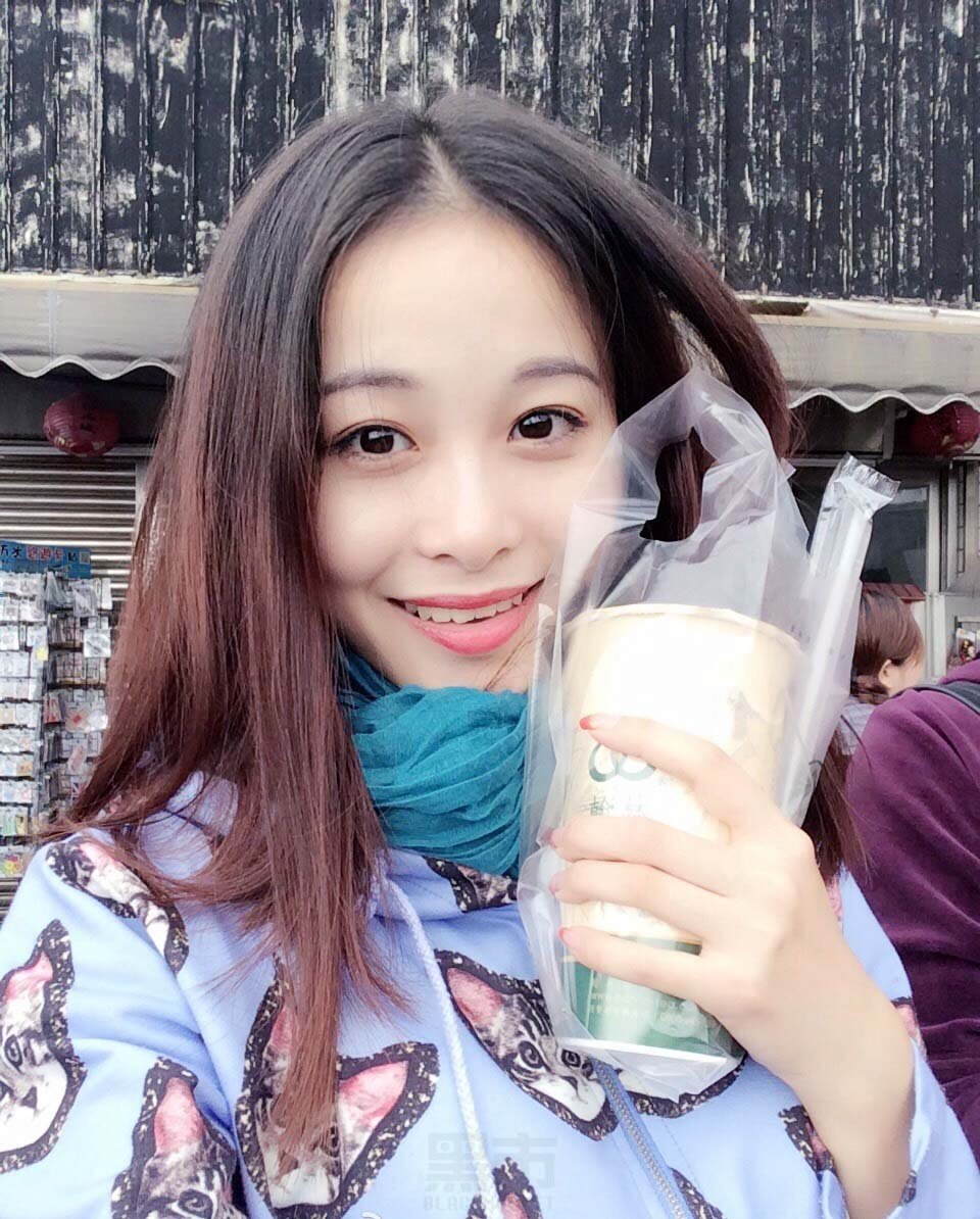 KK33 162张 邻家美女真实生活照套图-11