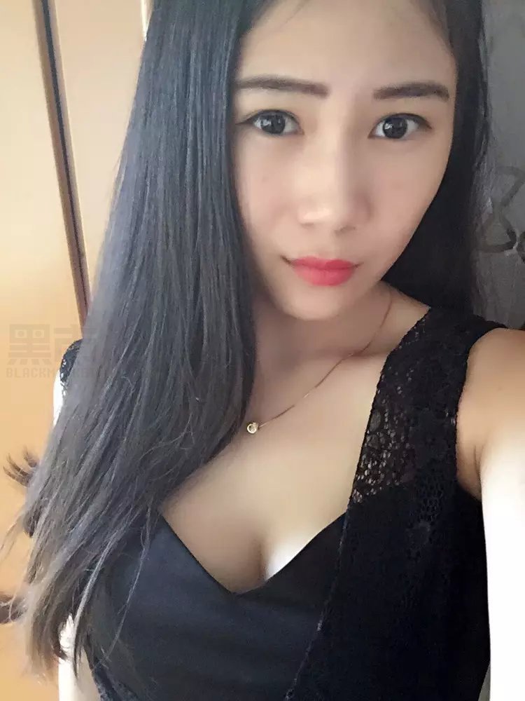 KK50_438张 真实美女自拍照片生活照-1