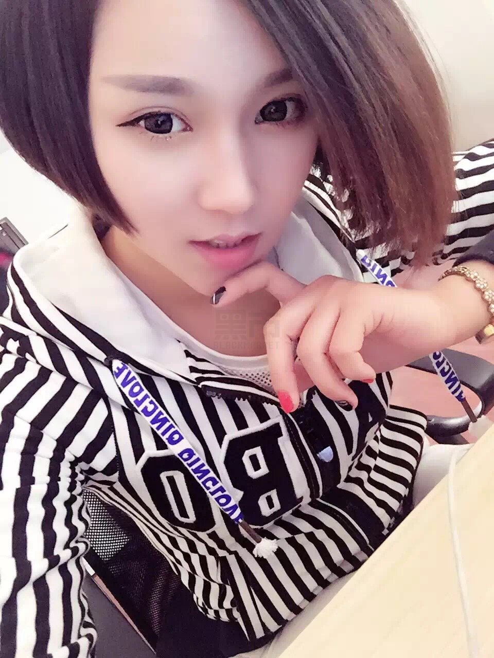 KK66_424张图+20个视频 美女时尚达人同一个人生活照-3