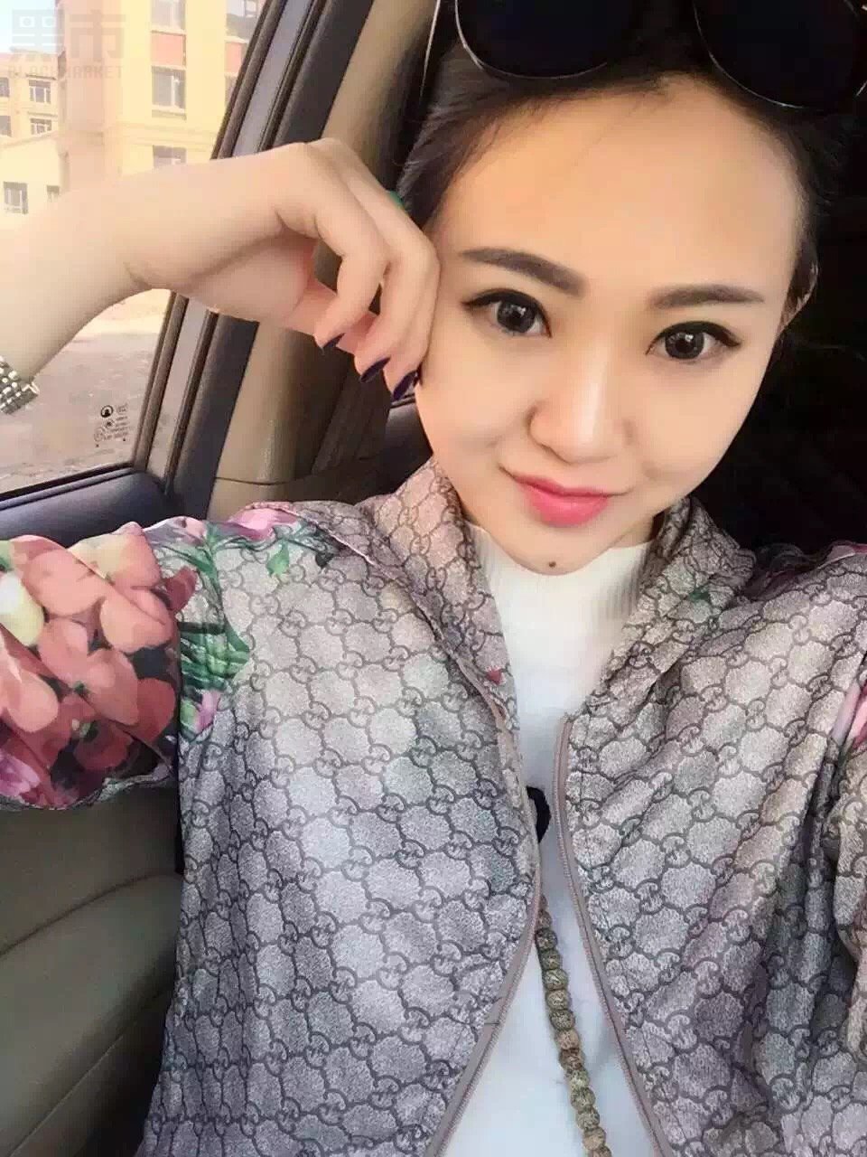 KK71_258张图+20个视频 活力美女素材生活照微商微信套图-9