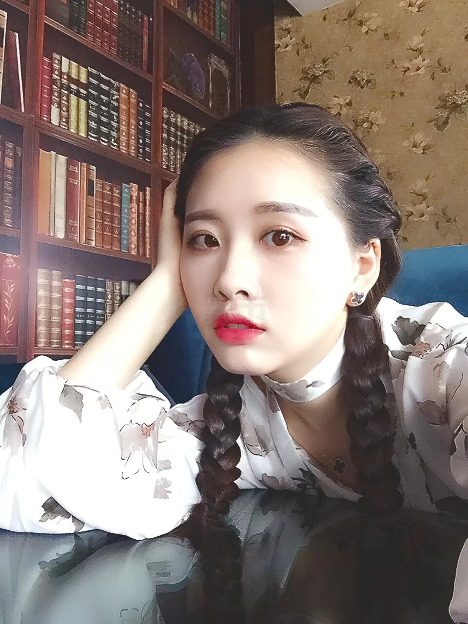 KK72_208张图+6个视频 美女生活照高清素材套图-8