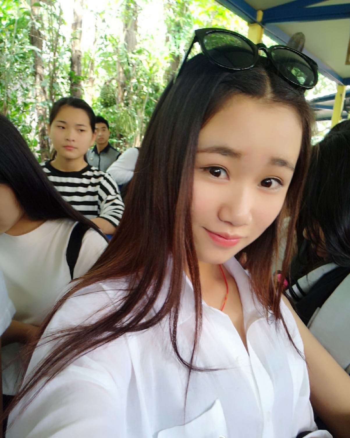 KK75_106张 超真实美女朋友圈生活照素材-3