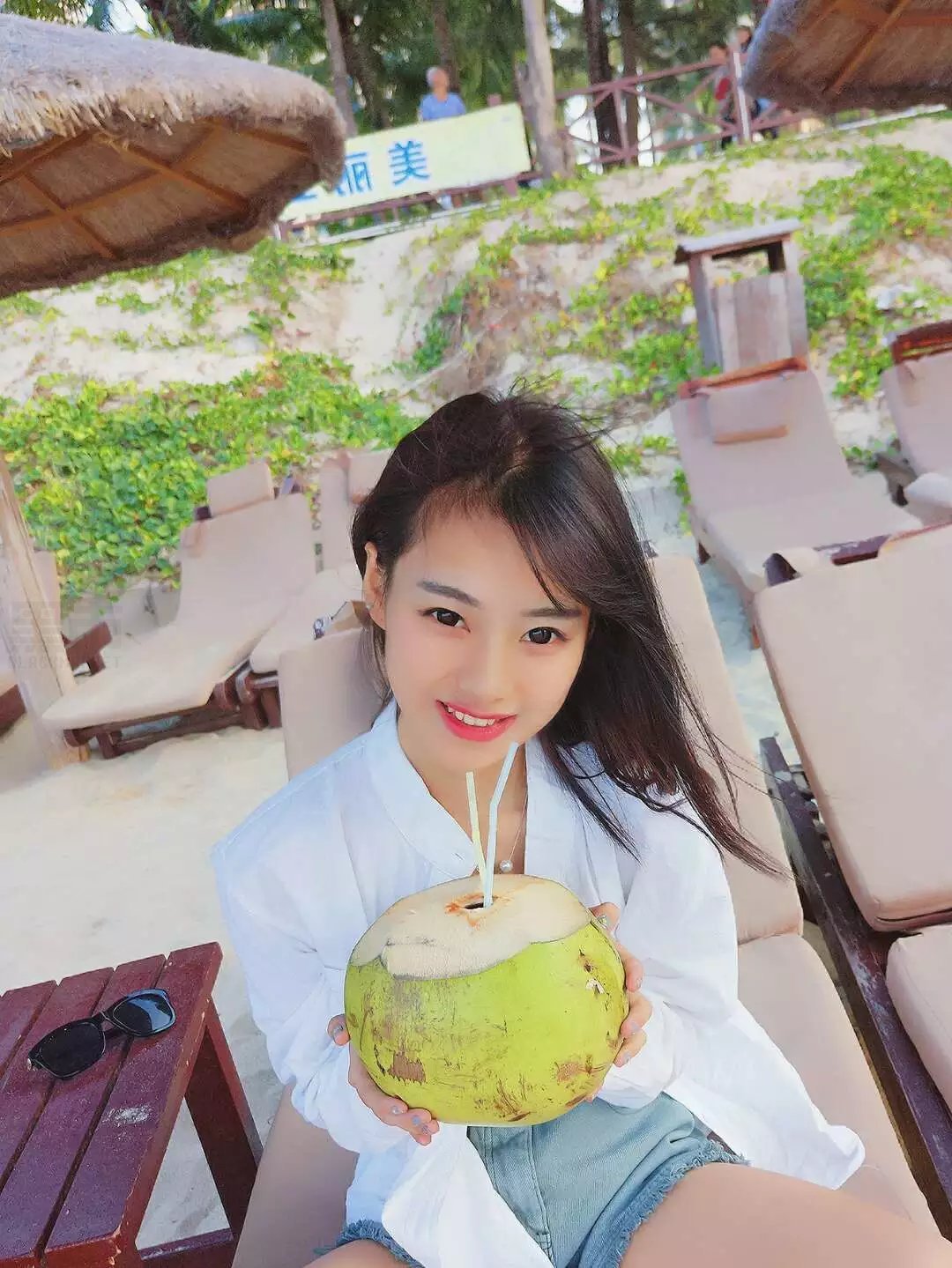 KK77_745张图+32个视频 超真实美女青春朋友圈生活照-4