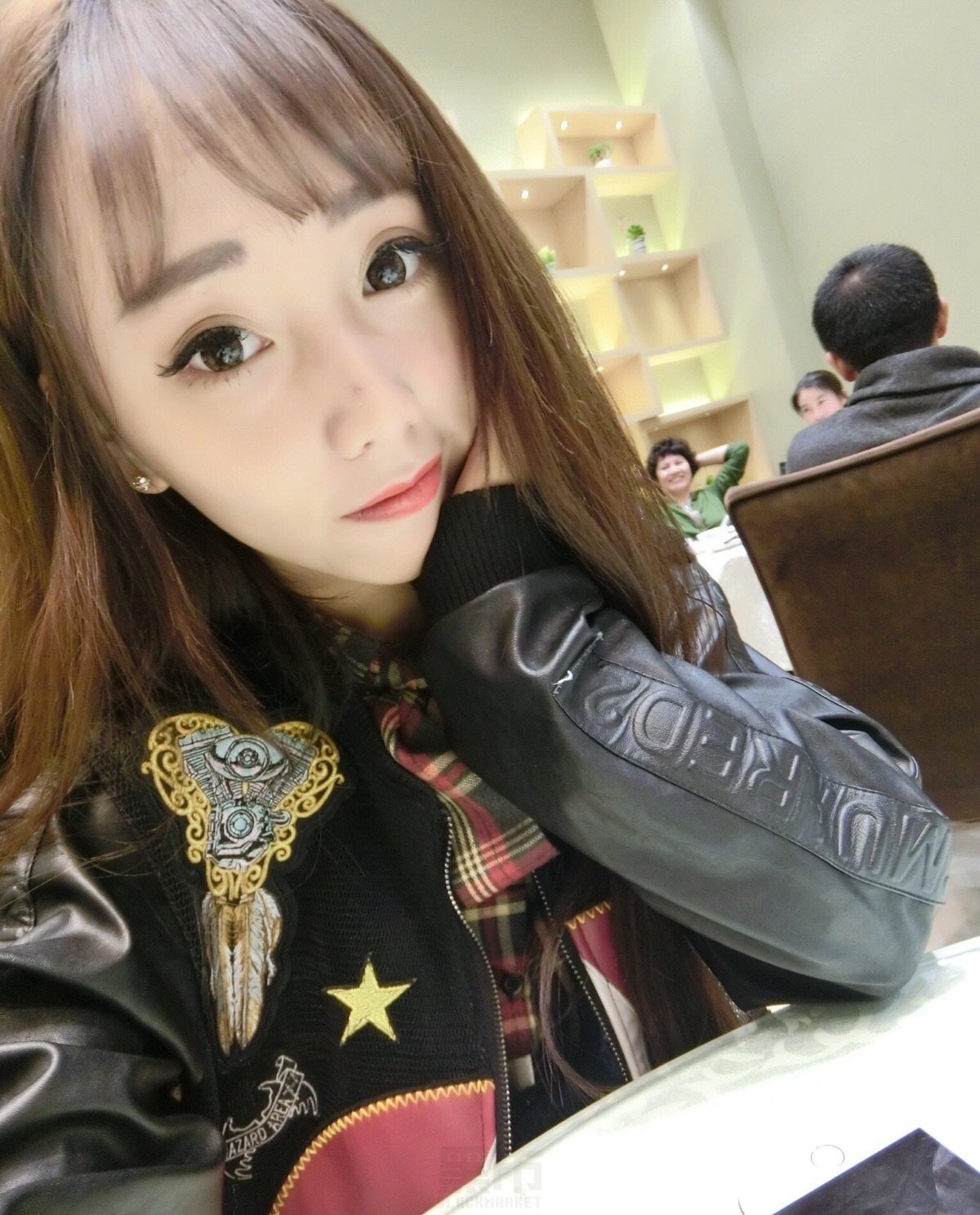 KK83_518张 超真实美女图网恋照片生活照-1