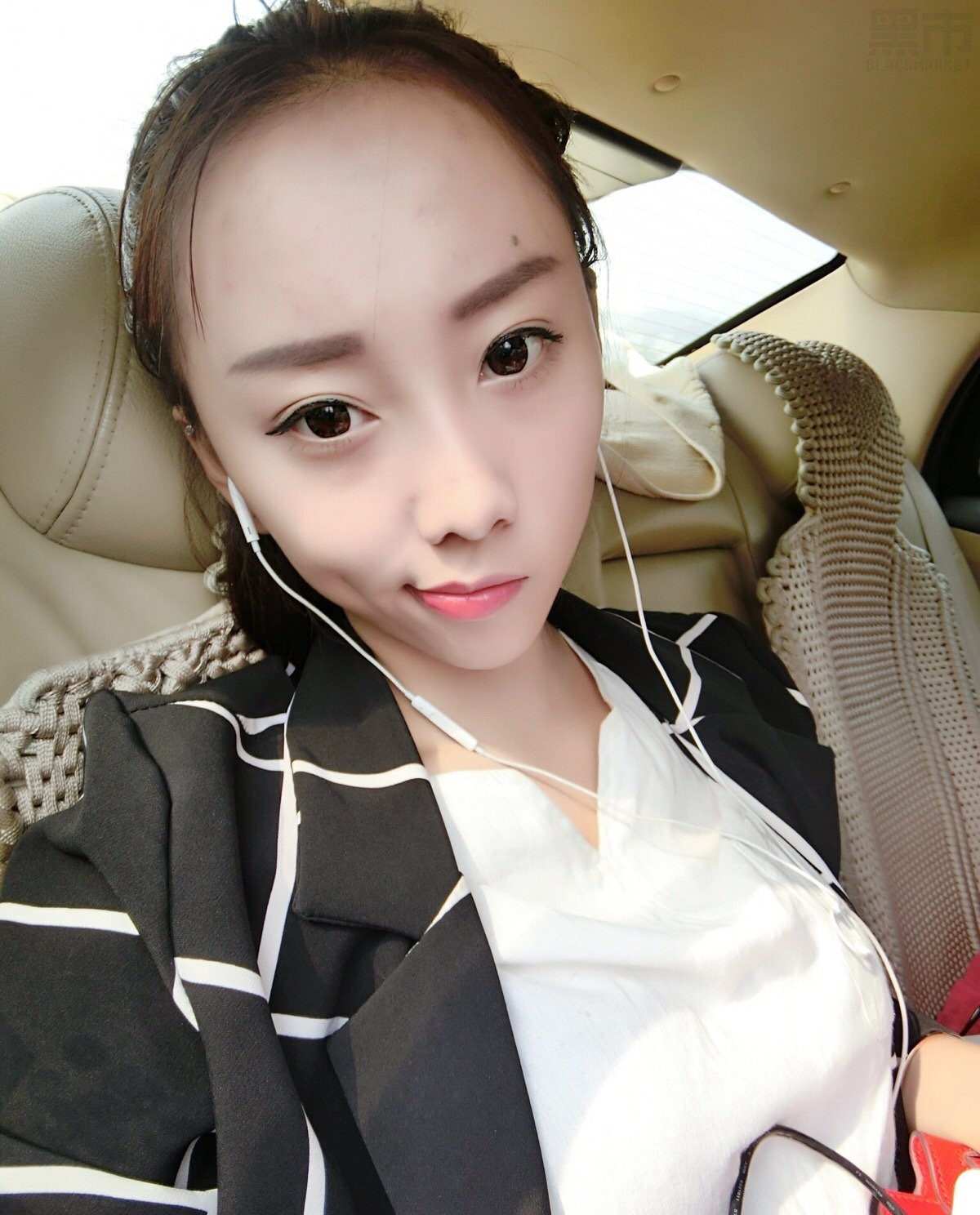 KK83_518张 超真实美女图网恋照片生活照-3