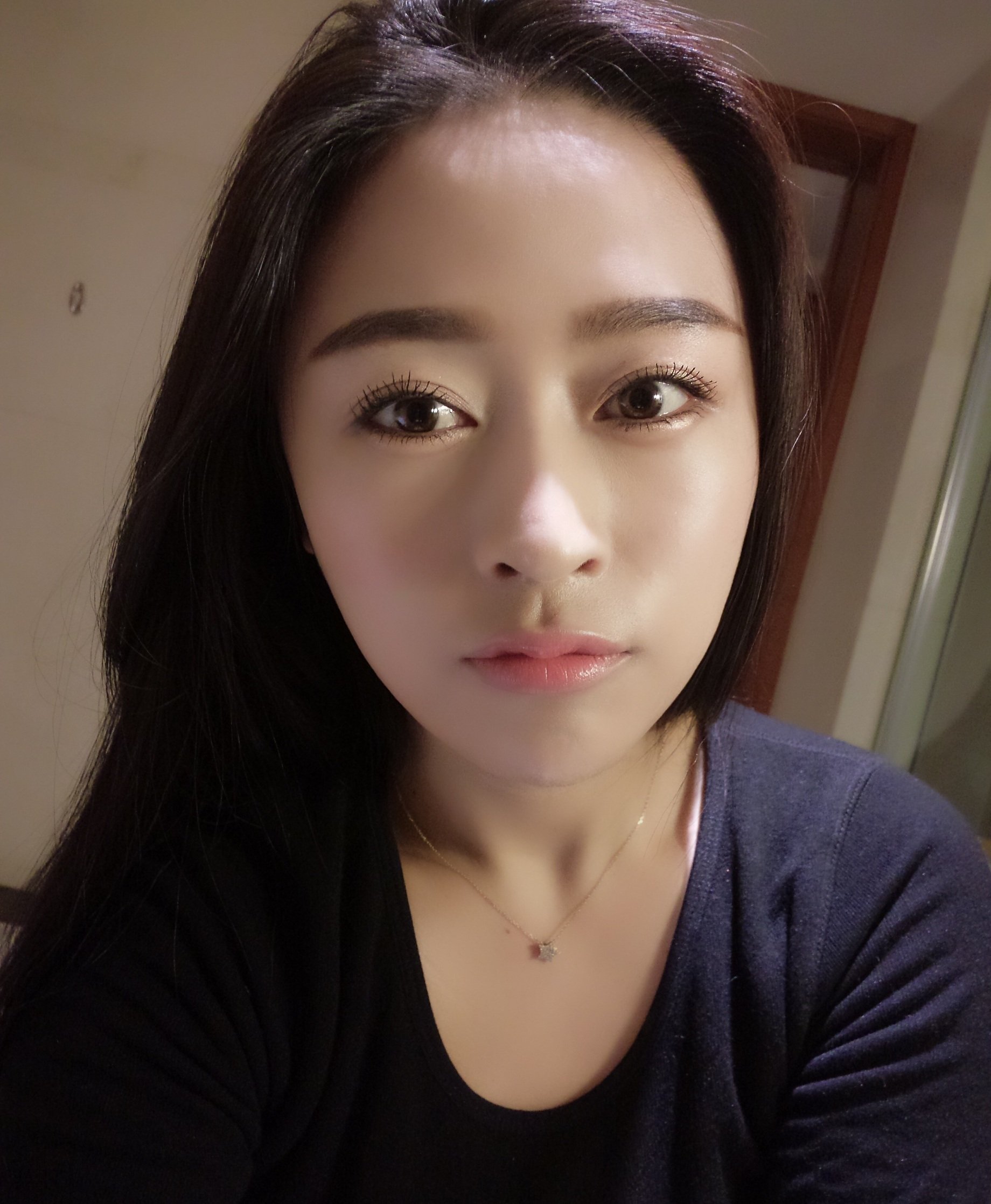 KK84_735张 超真实的美女套图生活照素材-1