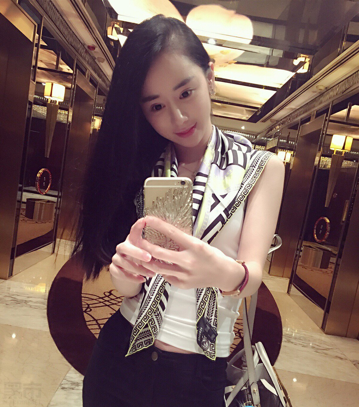 AA01_763图 时尚美女白富美生活照套图-1