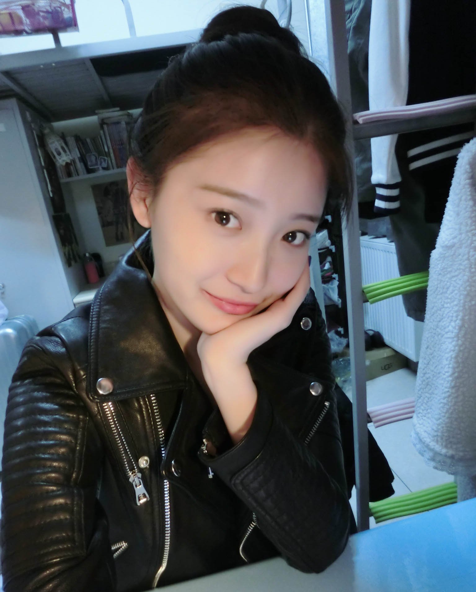 AA01_763图 时尚美女白富美生活照套图-4