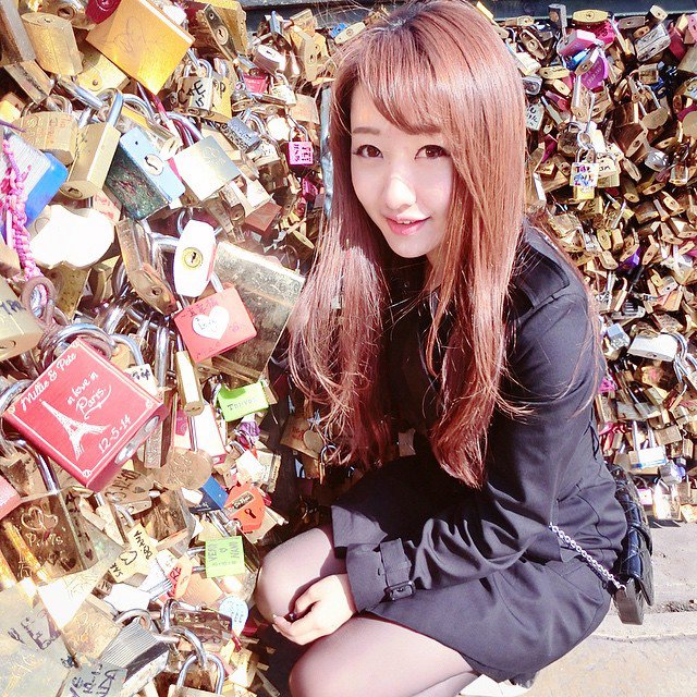 AA03_745图 美食达人美女可爱套图生活照素材-1