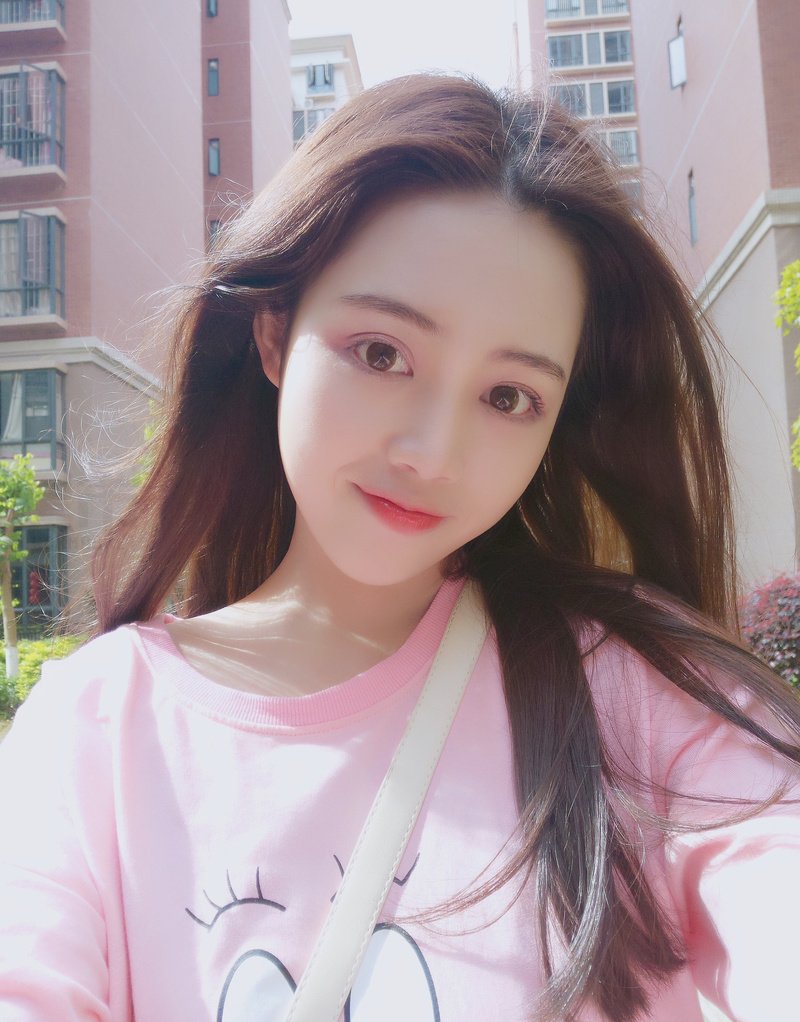W53_女套图380照片（可爱青春清纯美少女 百变打扮时尚美女 白皙皮肤网红脸真实女神）-1