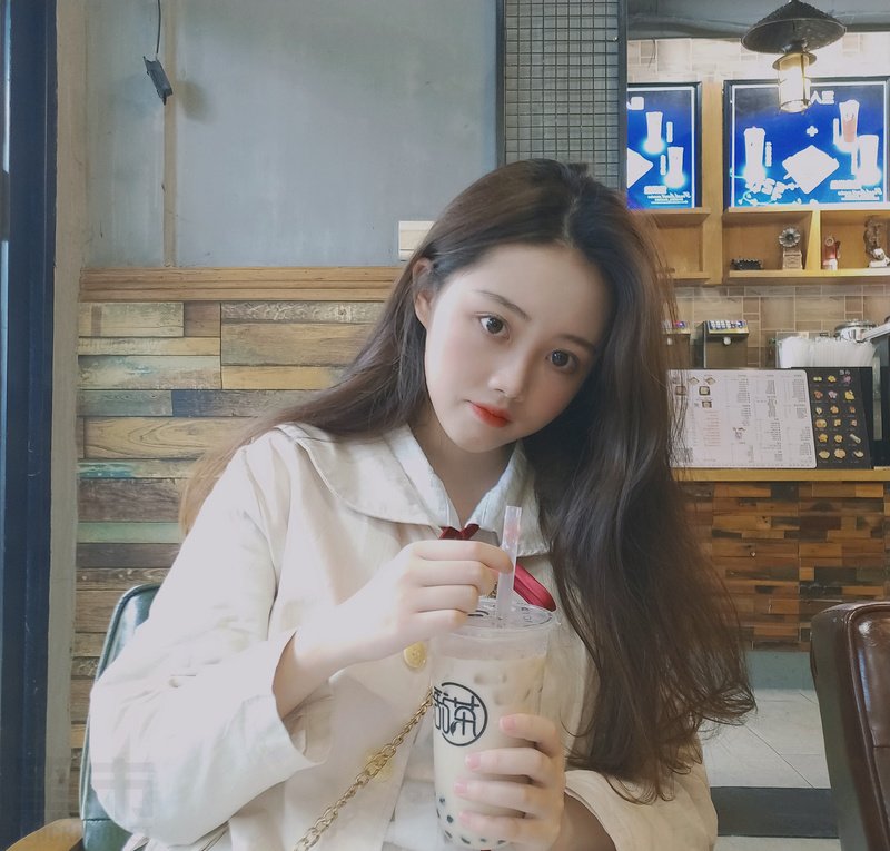 W53_女套图380照片（可爱青春清纯美少女 百变打扮时尚美女 白皙皮肤网红脸真实女神）-5