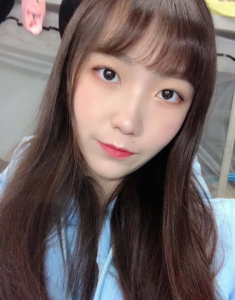 W60_女套图518照片（大学生 爱旅游 青春活力时尚美少女）-7