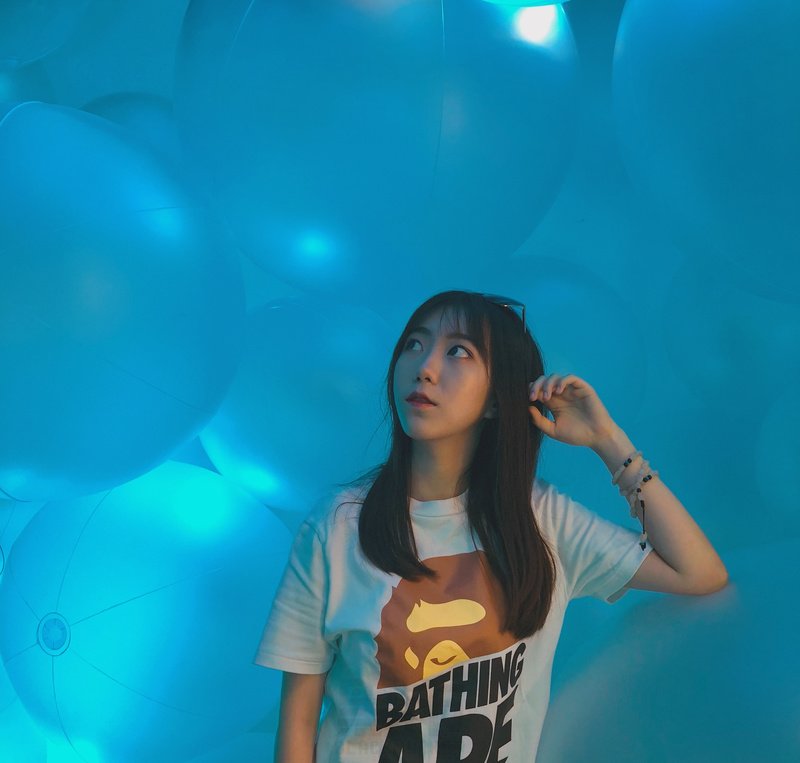 W60_女套图518照片（大学生 爱旅游 青春活力时尚美少女）-3