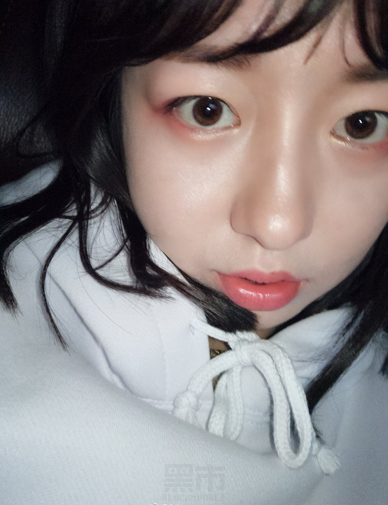 W63_女套图232照片（爱旅游 真实素颜美女生活照）-7