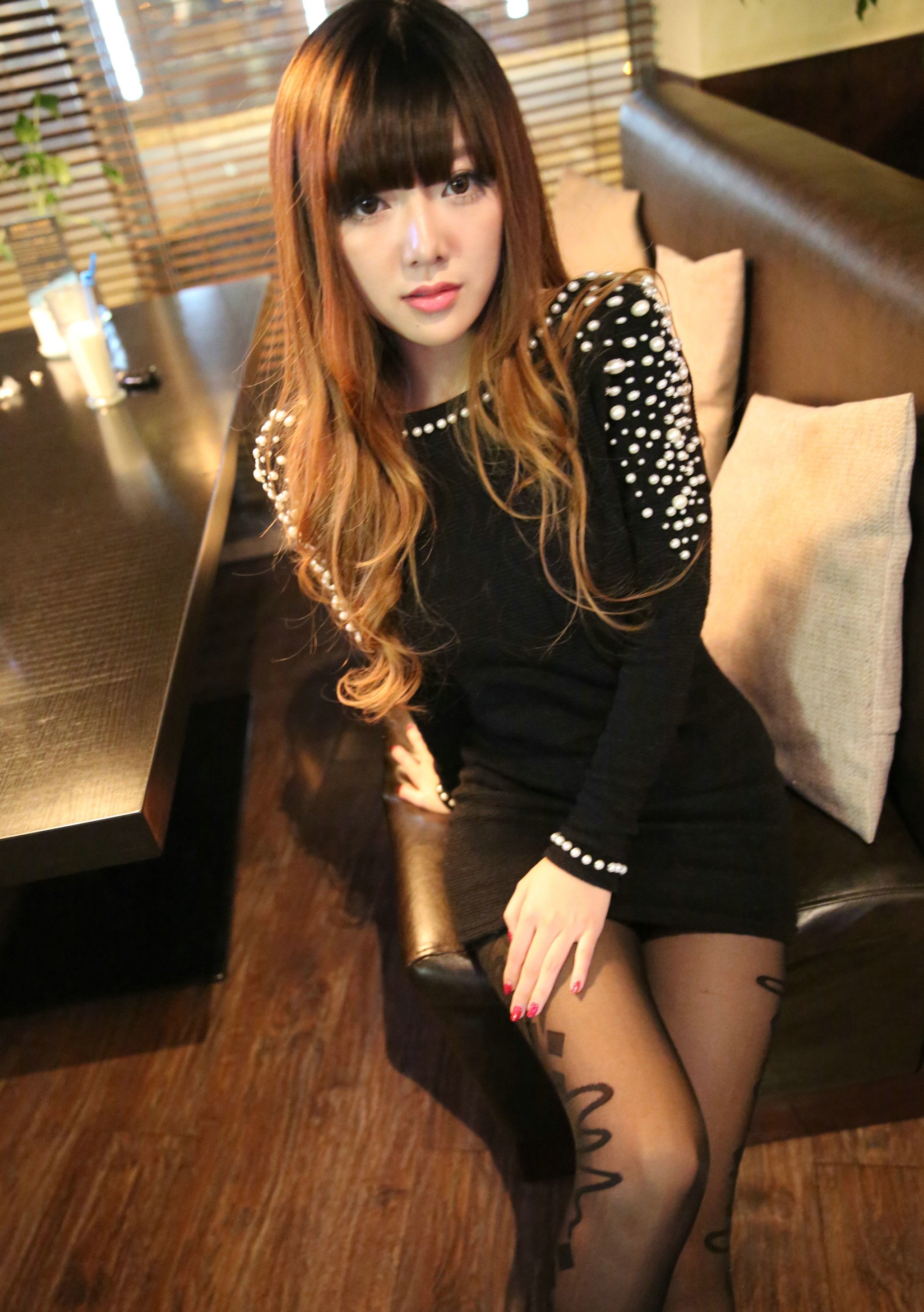 ZZ04_1868图 美腿带纹身好身材美女生活照素材套图-10