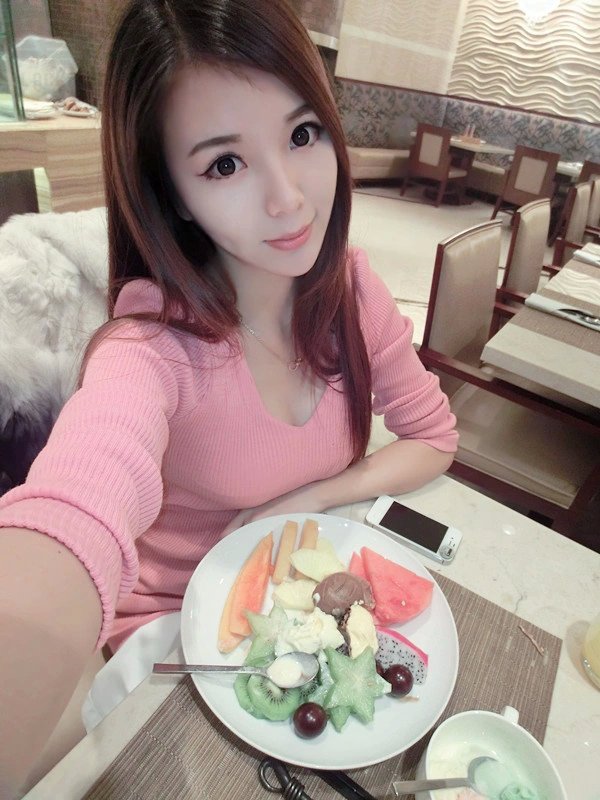 ZZ05_2646p图 时尚白富美无水印朋友圈生活照套图-4