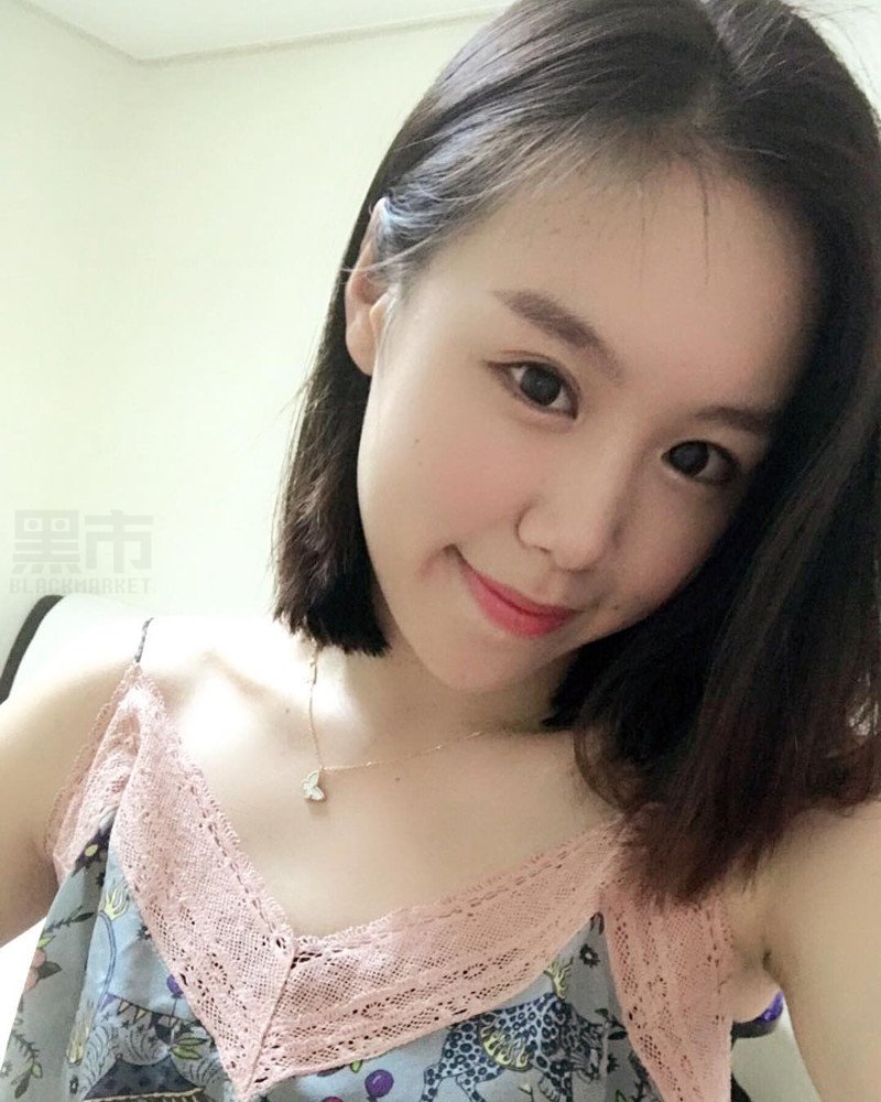 W24_女套图463照片+5视频（白富美时尚青春靓丽女神自拍生活照真实）-13