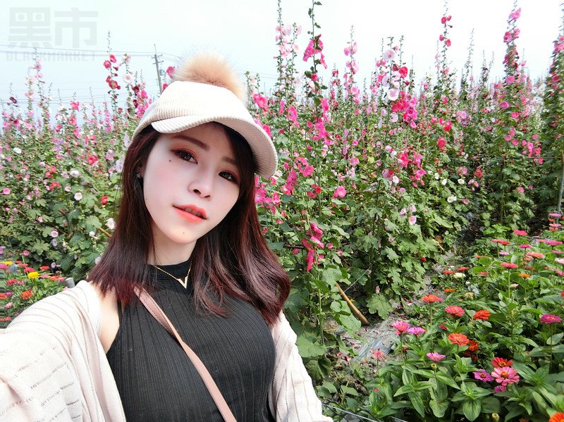 W25_女套图701照片+50视频（有泳装好身材网红气质达人时尚性感自拍照）-4