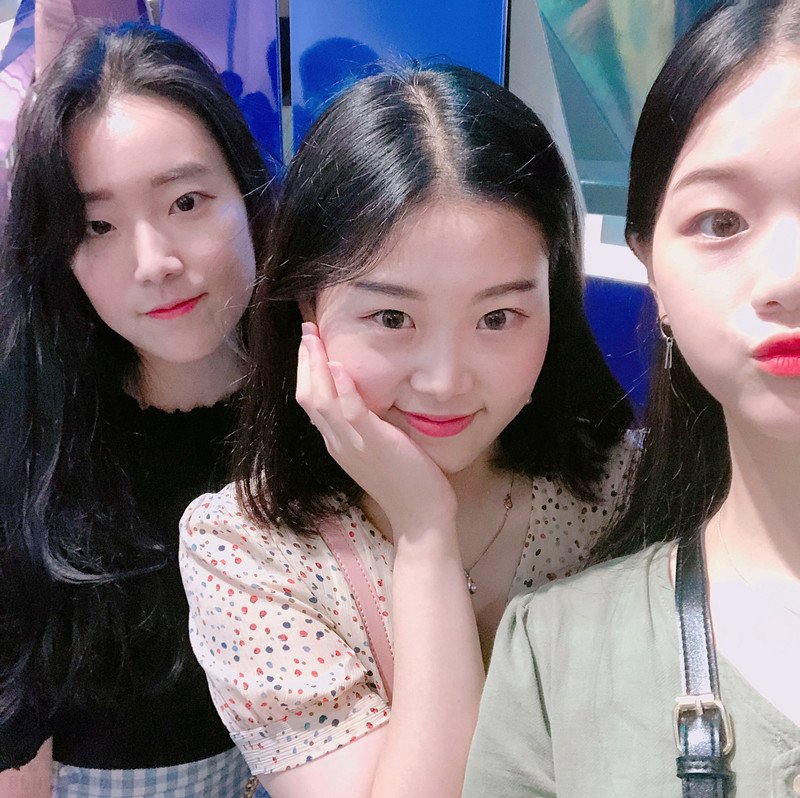 W27_女套图466照片（可爱小美女年轻活泼素颜青春清纯自拍照）-2