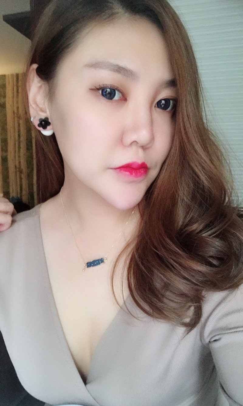 W33_女套图230照片+9视频（时尚性感网红脸）-6