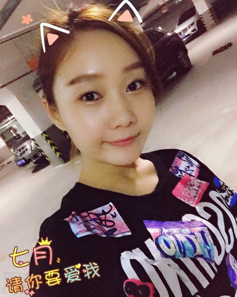 W34_女套图1259照片+37视频（有腹肌好身材苗条健身时尚甜美可人旅游百变造型）-3