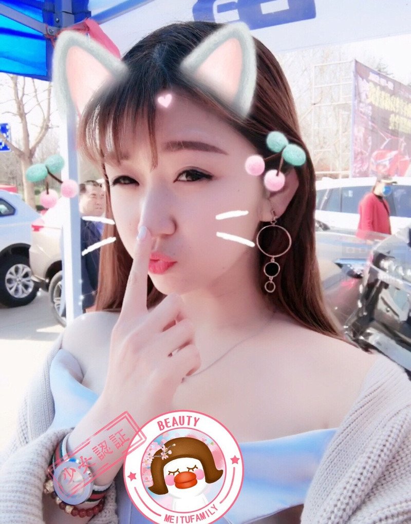 W40_女套图1371照片+30视频（可爱萌妹青春活泼旅游时尚网红脸——美女生活组图同一个人）-12