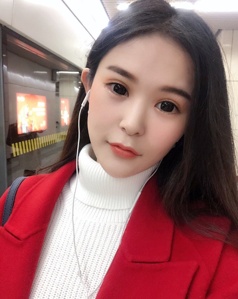 W43_女套图537照片+3视频（时尚潮流百变网恋图网红传统旅游时尚瓜子脸白富美——美女朋友圈一组照片）-10