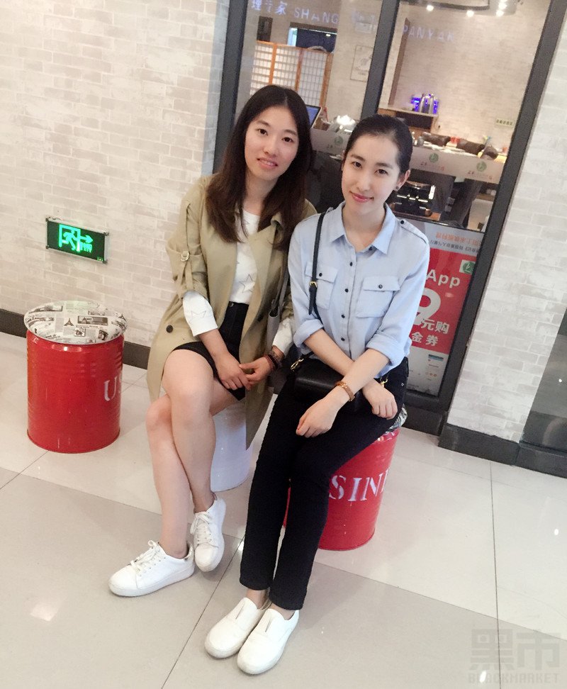 W44_女套图210照片+4视频（带娃少妇传统精致美女大家闺秀文韵气质佳弹古筝旅游时尚——美女真实微信头像）-2