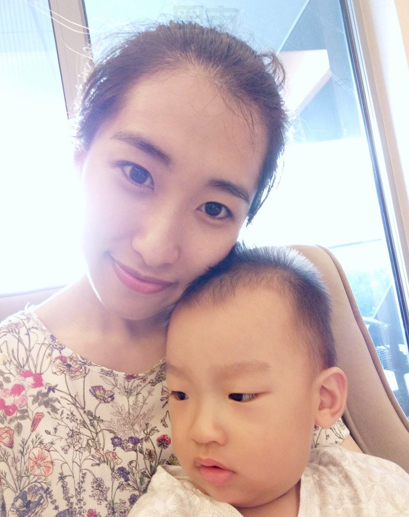 W44_女套图210照片+4视频（带娃少妇传统精致美女大家闺秀文韵气质佳弹古筝旅游时尚——美女真实微信头像）-6
