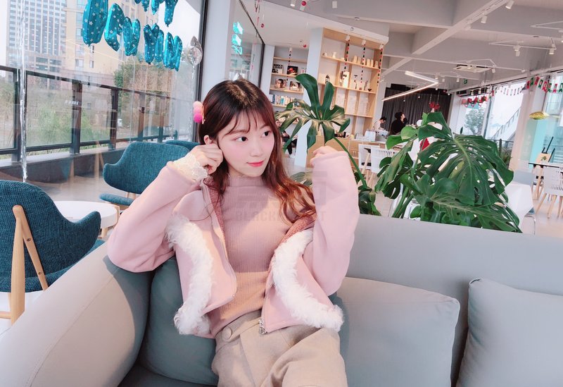 W64_女套图774照片+79视频（粉色公主美少女自拍照 白富美）-4
