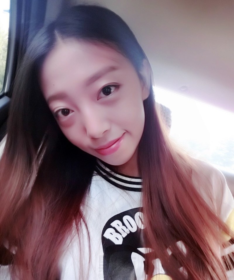W66_女套图641照片+24视频（大学生清纯美女照片 时尚青春小女生）-3