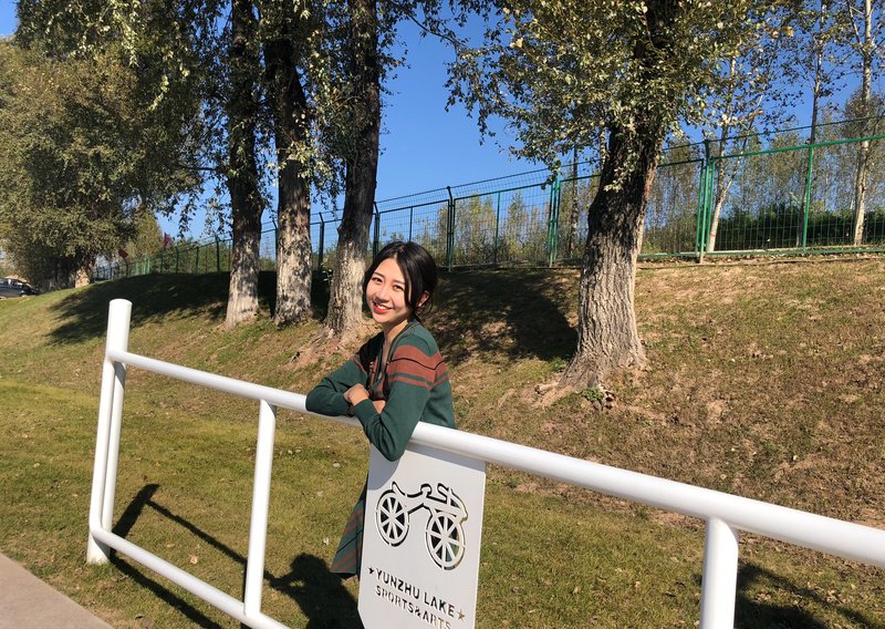 W70_女套图396照片+12视频（高颜值邻家美女 爱旅游大眼睛）-12