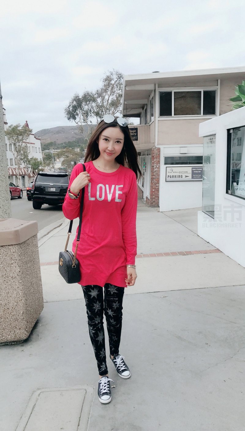 W71_女套图635照片+64视频（网红脸气质高冷白富美 有在车里照片）-8