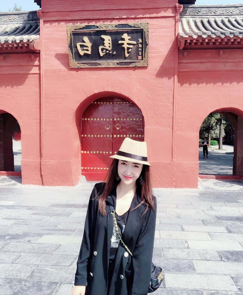 W71_女套图635照片+64视频（网红脸气质高冷白富美 有在车里照片）-2