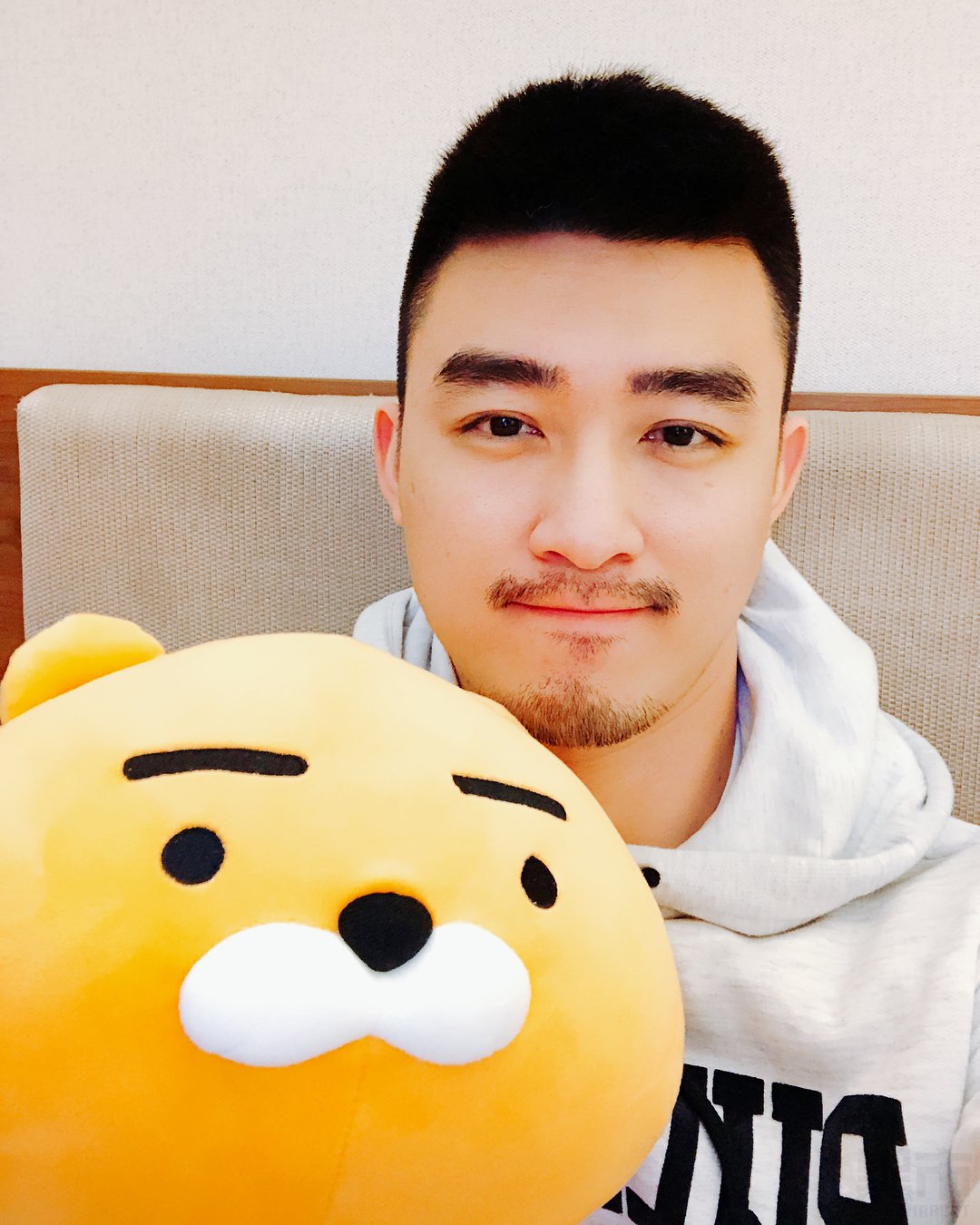 NAA08男神帅哥生活照套图39视频+408照片-5
