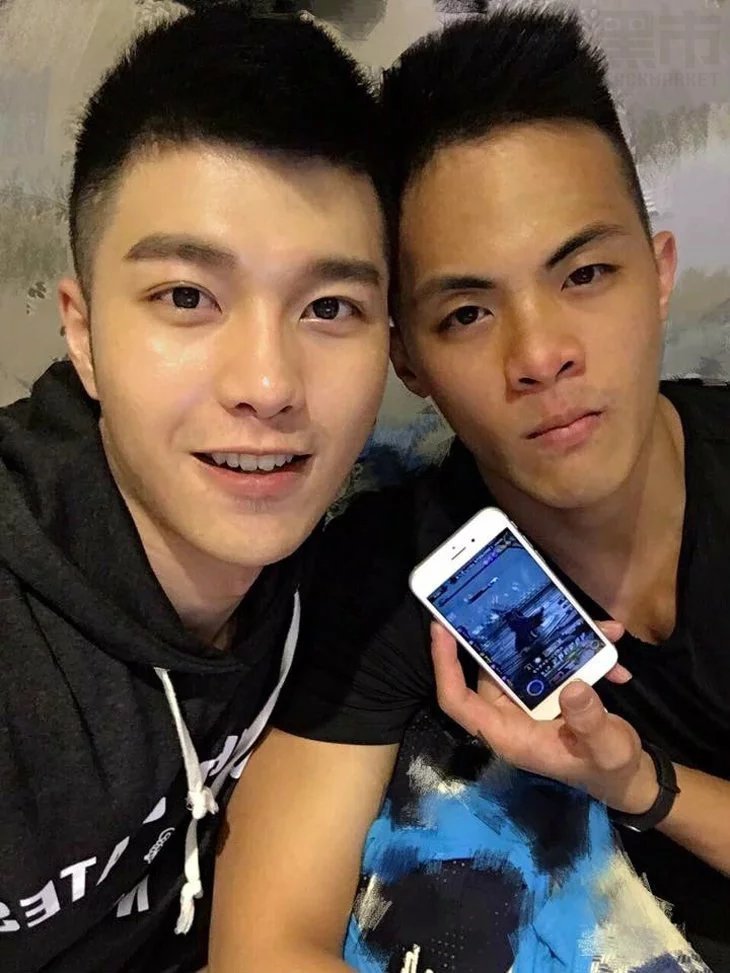 E56 263张 男神帅哥生活照套图-4