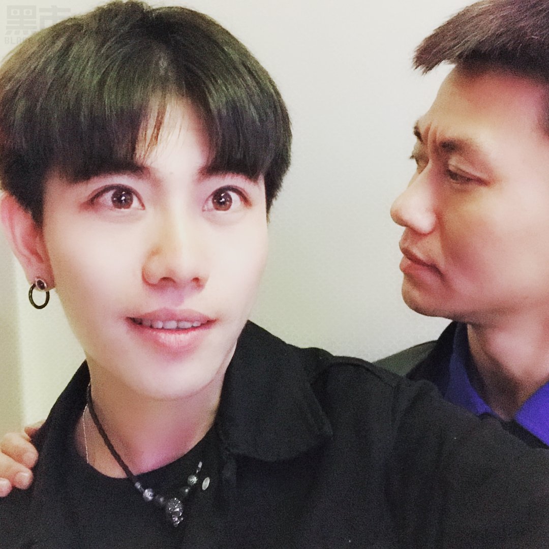 M16男图910照片+85视频（帅哥男神小年轻时尚小鲜肉搞怪多视频爱表演）-14