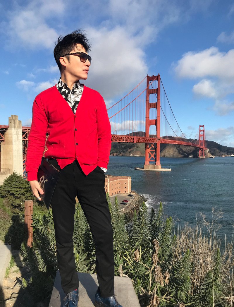 M28_男套图681照片（有钱奢华高大上高帅富男神旅游时尚自拍照潮流成熟男士朋友圈素材形象照）-3