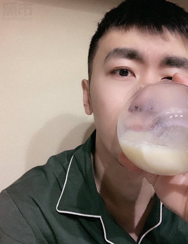 M33_男套图1007照片（超多图片素材好身材有腹肌爱自拍好身材男生小年轻青年男神朋友圈微商素材同一个人）-13